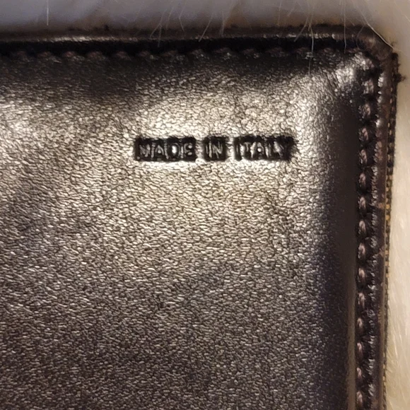 💕VINTAGE FENDI ZUCCA WALLET💕 - Picture 6 of 17